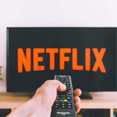 Coduri secrete Netflix. Cum găsești filmele și serialele ascunse?