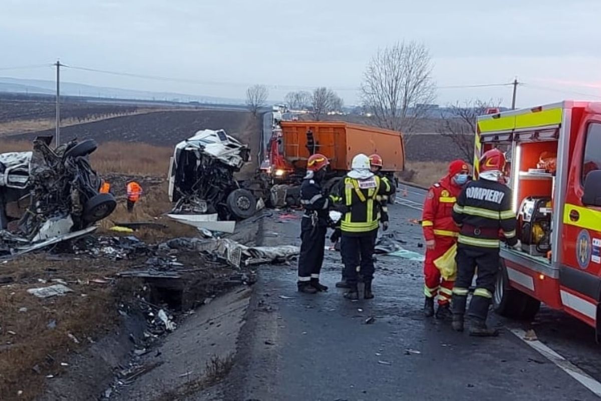 Ministerul Afacerilor Interne, apel disperat pentru români, după accidentul cu 7 morți din județul Iași!